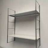 Metal string shelf