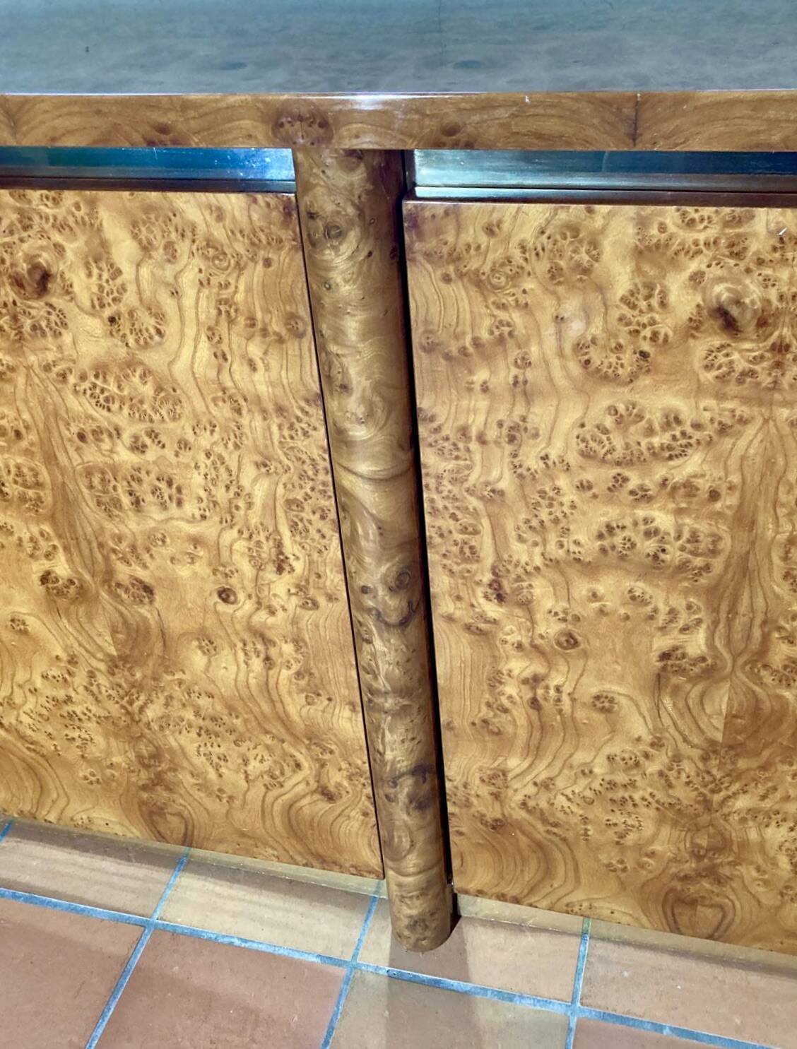 Elm burl sideboard from the 1970s