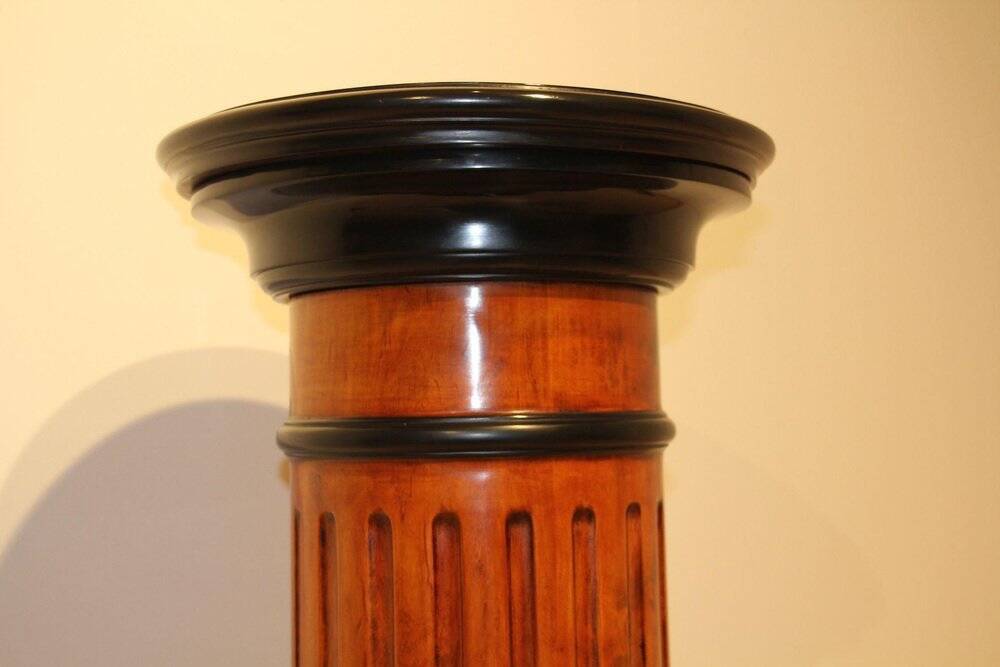 Neoclassical Rotating Pedestal in Beech Wood, Germany, 1920s