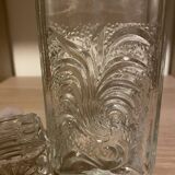 Carafe en verre ciselé