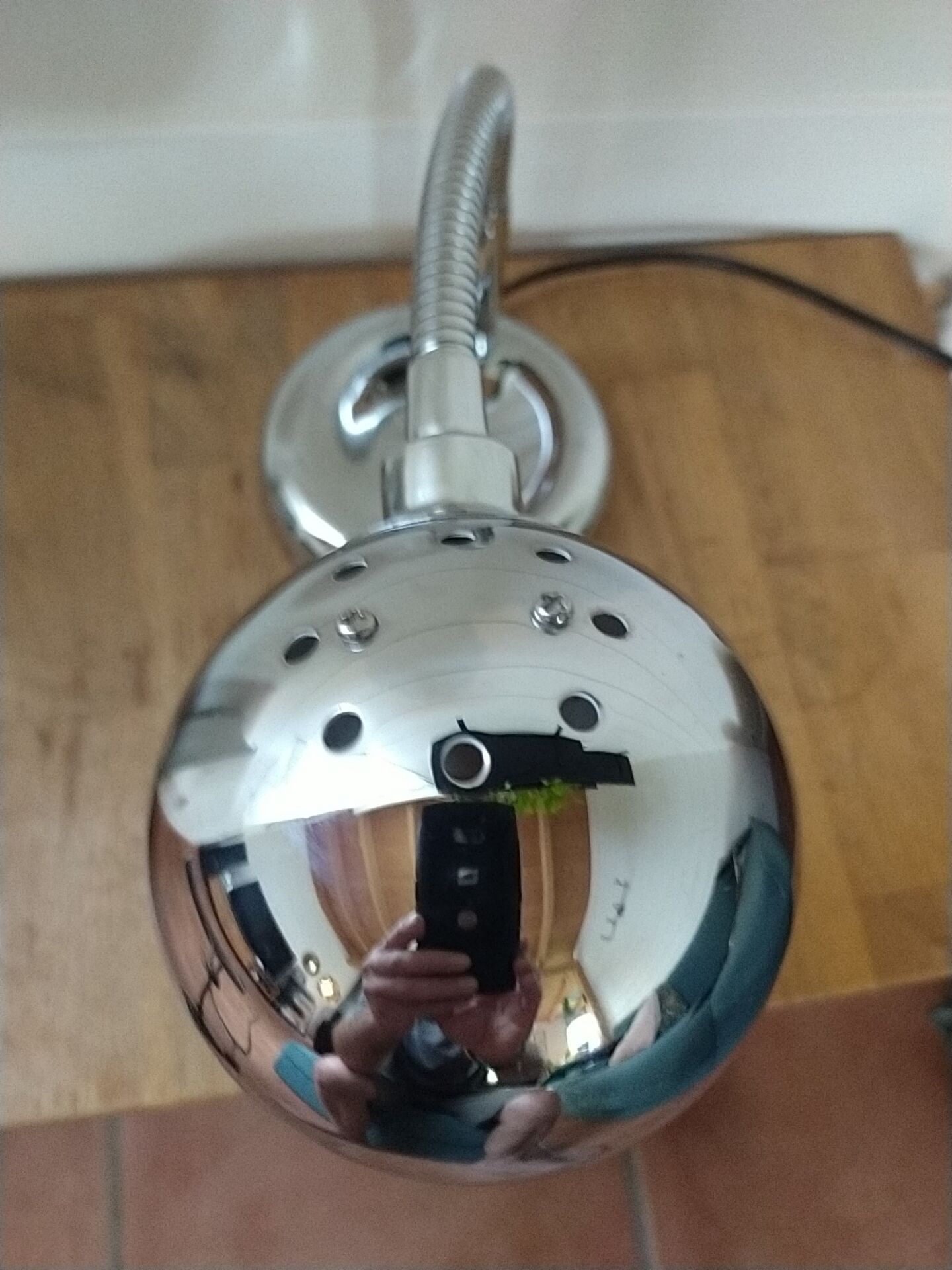 Eye ball space age lamp. Chrome.
