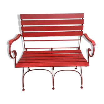 Foldable iron and wood bench