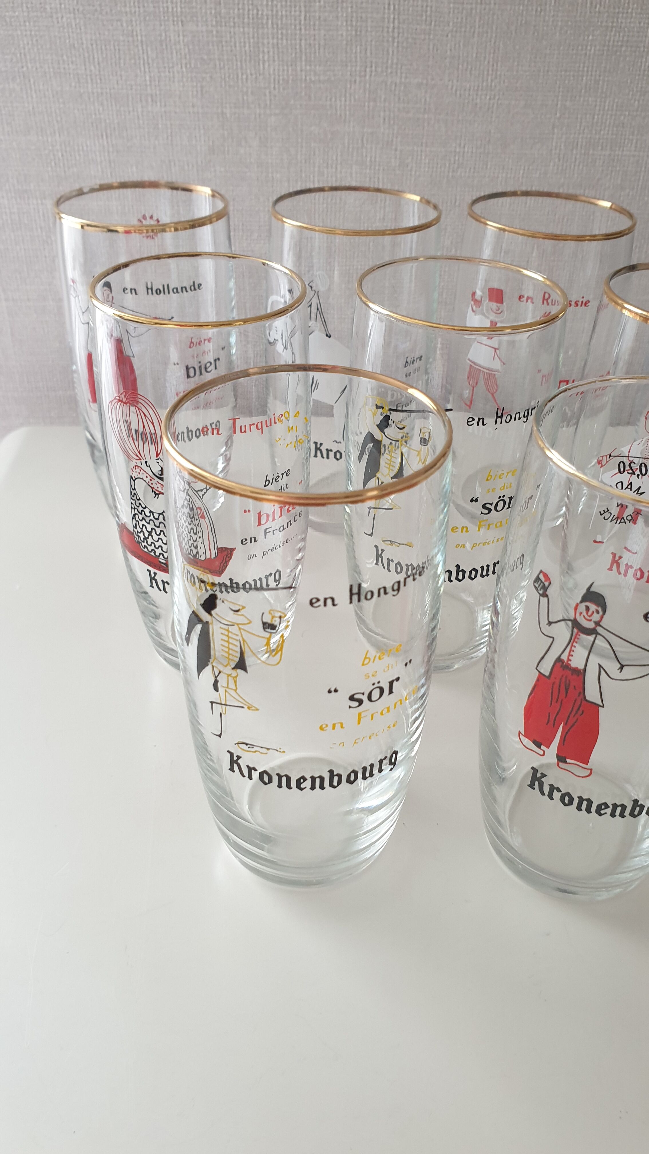 Lot 9 verres à bière vintage