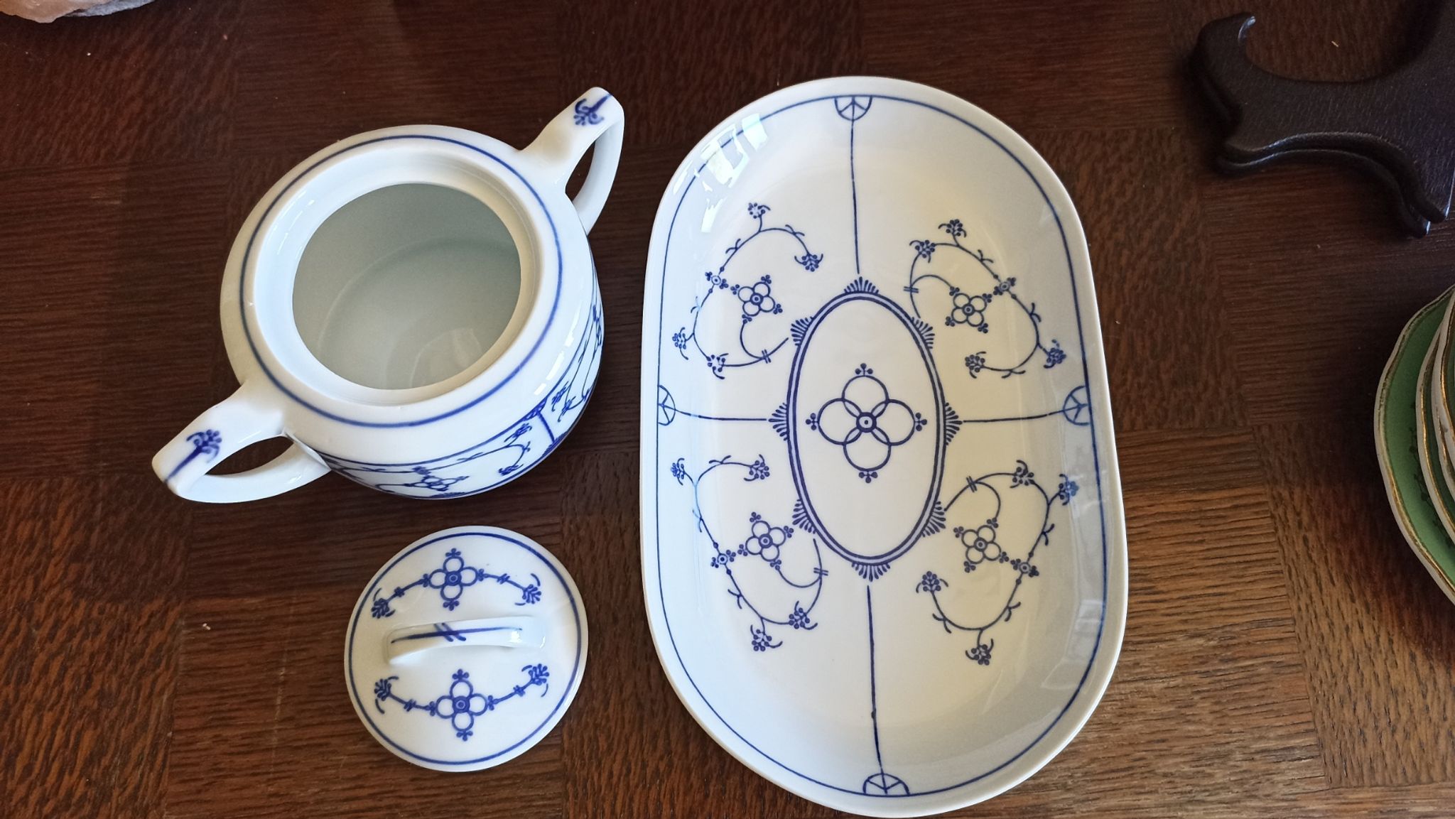 Sugar bowl and porcelain top Jäger Eisenberg - Saxon Blue