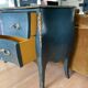 Commode patinée galbée de style Louis XV
