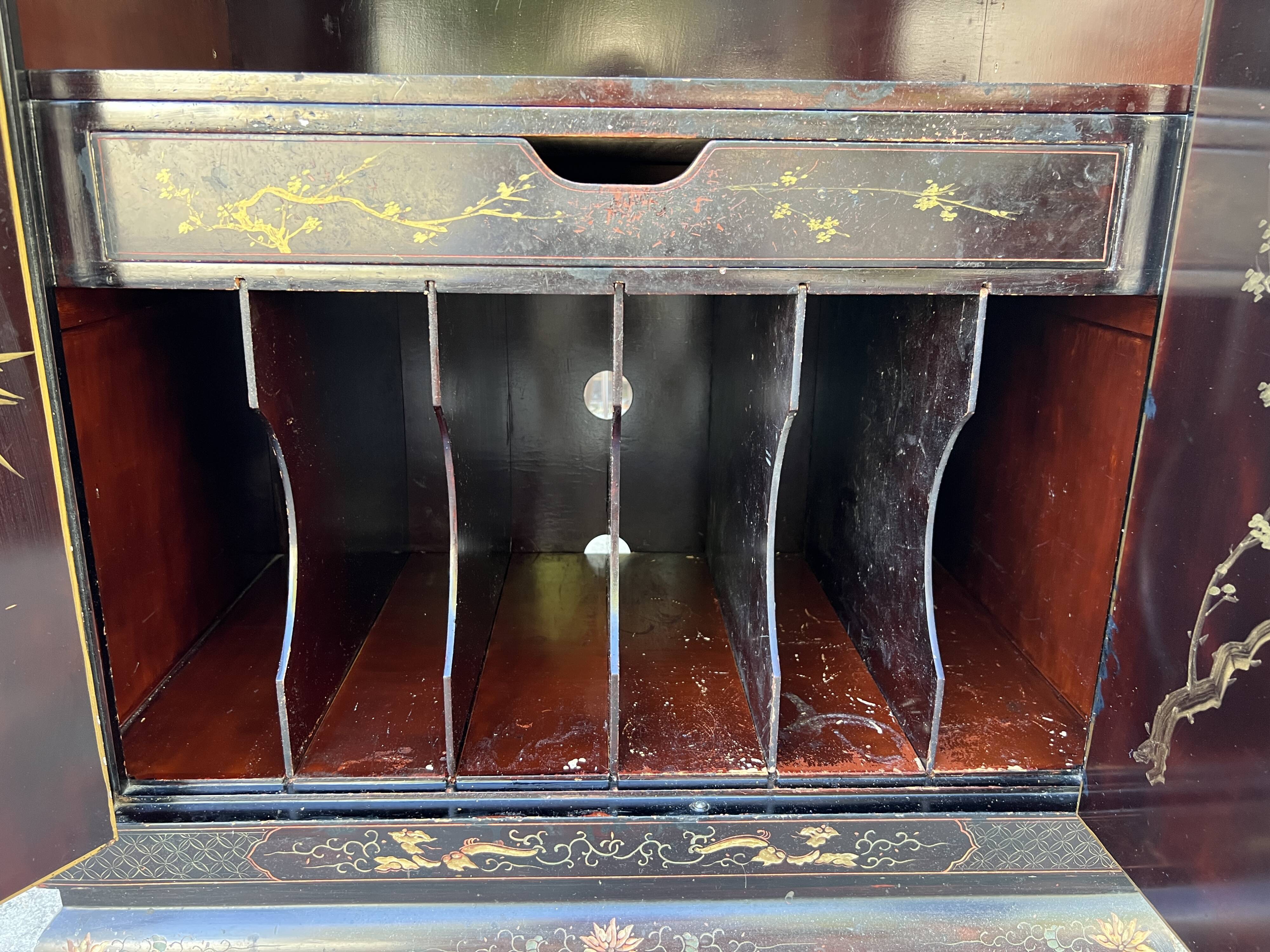 Asian turntable/vinyl cabinet in lacquered wood