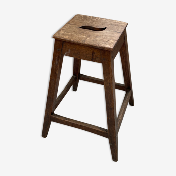 Tabouret d’atelier haut en chêne