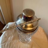 Crystal and metal shaker