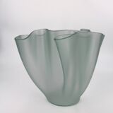 Glass Vase, "Cartoccio" model by Pietro Chiesa for Fontana Arte