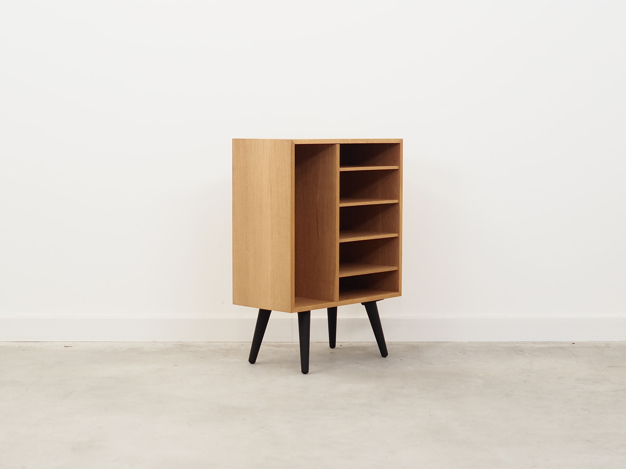 Ash bookcase, Danish design, 70's, production: Denmark