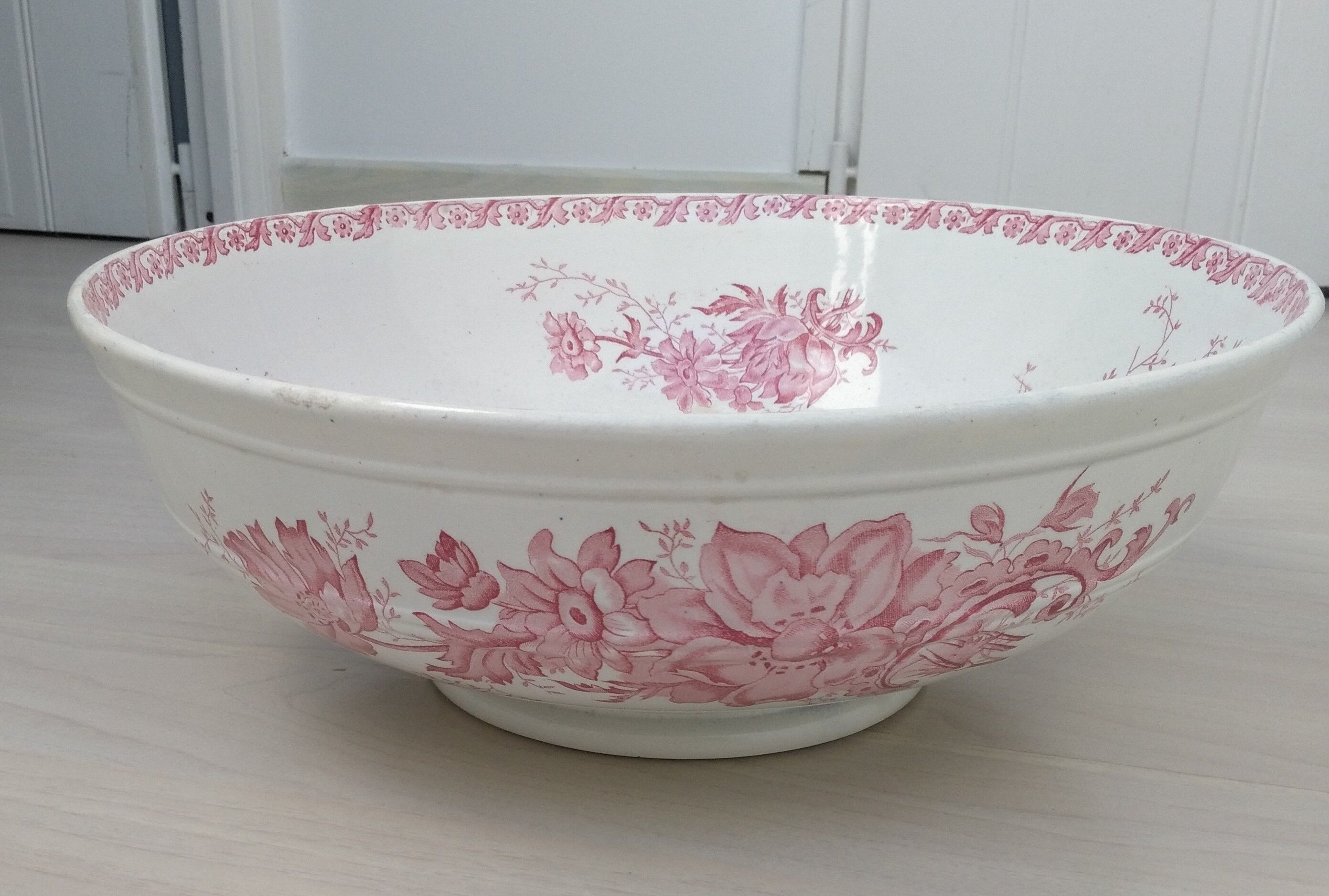 St Amand Hamage vintage toilet bowl