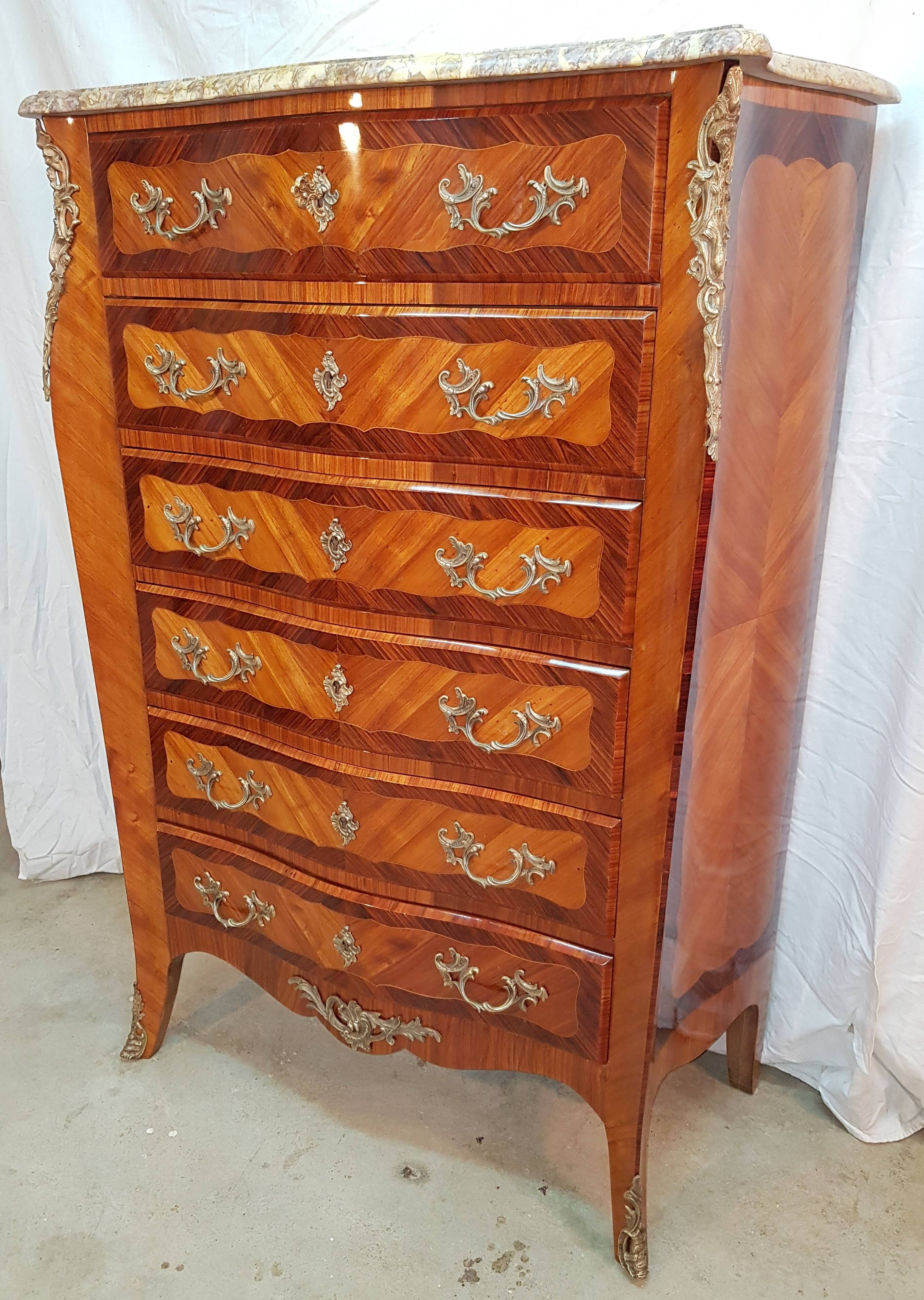 Chiffonier wood rose