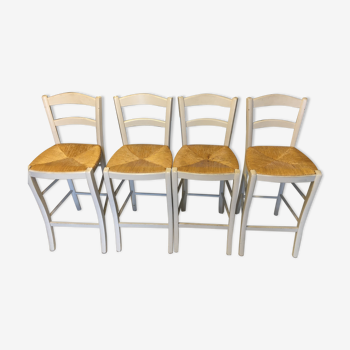 4 high chairs