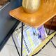 Porte revue tablette scoubidou vintage
