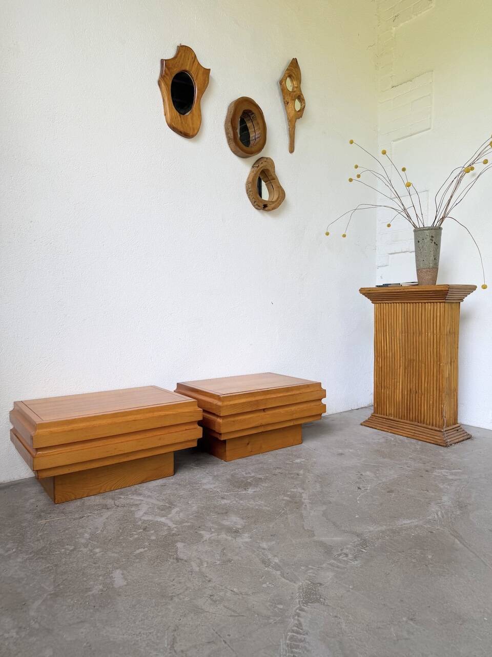 Paire de chevets en orme Maison Regain