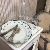 Plat ancien de forme ovale made in france Digoin Sarreguemines ,décor fleurettes vertes