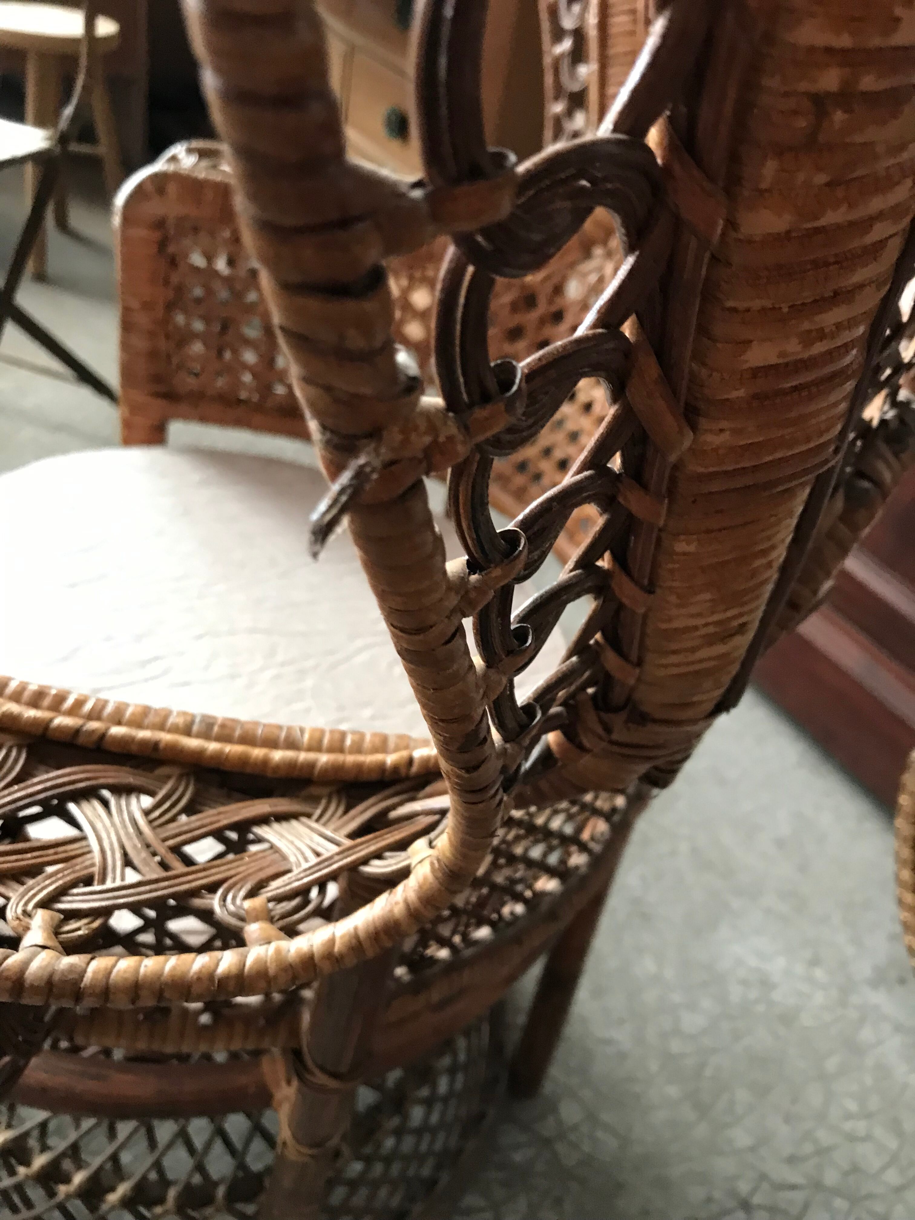Armchair Emmanuelle