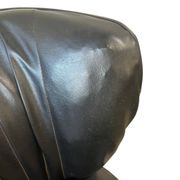 Fauteuil cocktail vintage en similicuir noir / siège unique