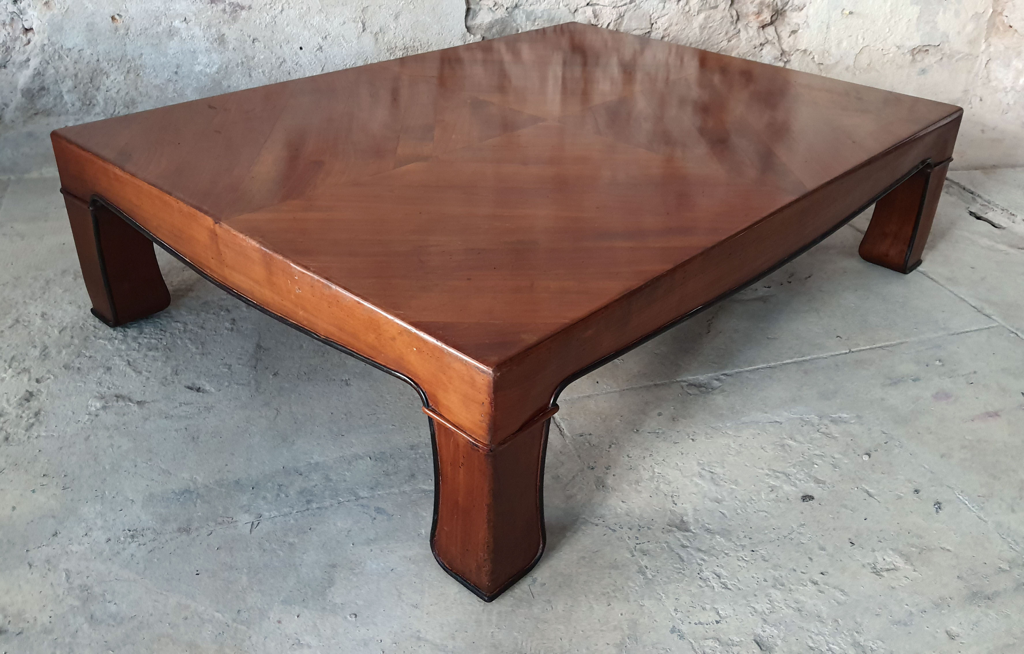 Opium coffee table roche bobois