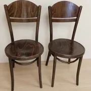 Set of 4 TON wooden dining chairs, 20th century, Czechoslovak, 90 × 46 cm