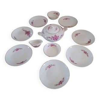 Antique porcelain dinette