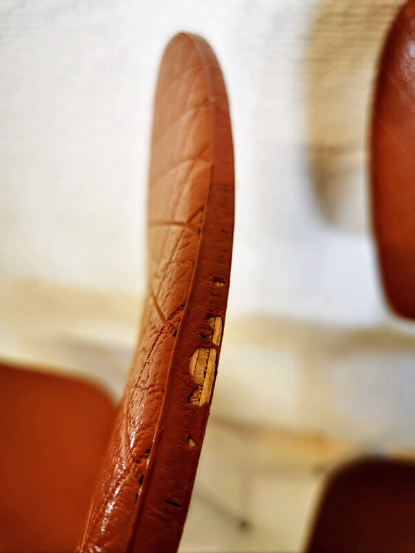 Pair of Soudexvinyl chairs