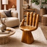 Sculptural wooden armchair – Hand shape
