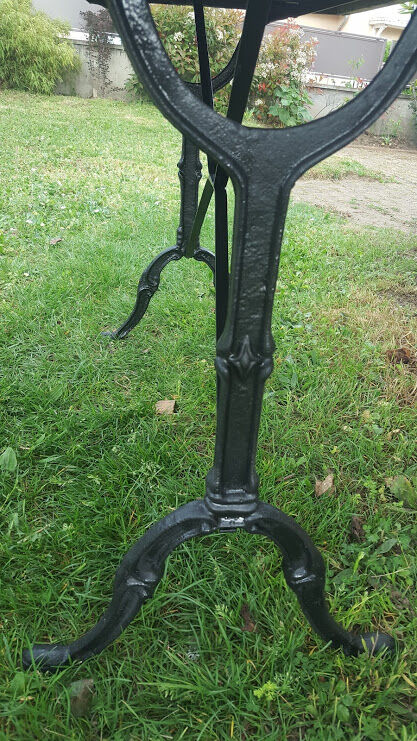 Table bistrot
