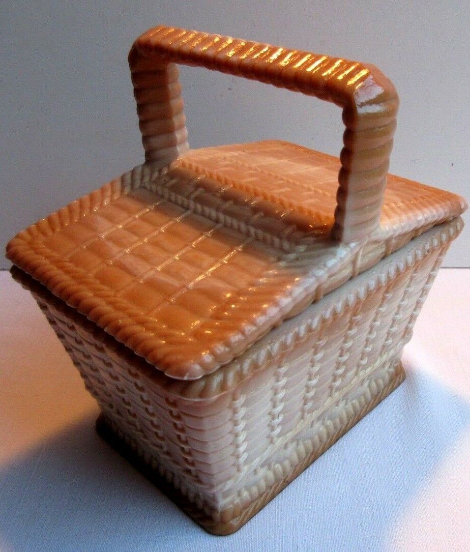 Candy, basket with beige and brown opaline lid, wicker style, PORTIEUX