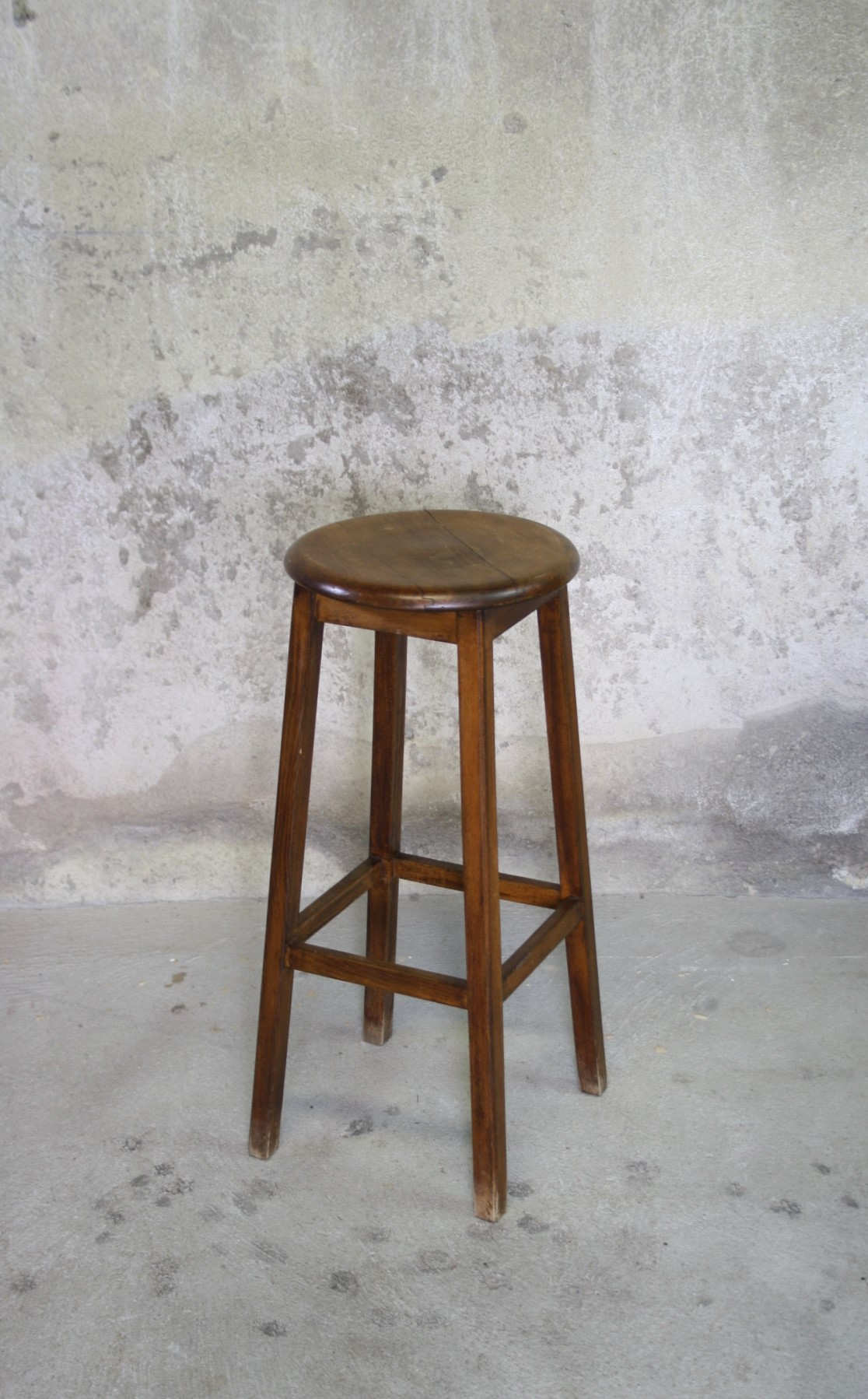 Vintage bar stool