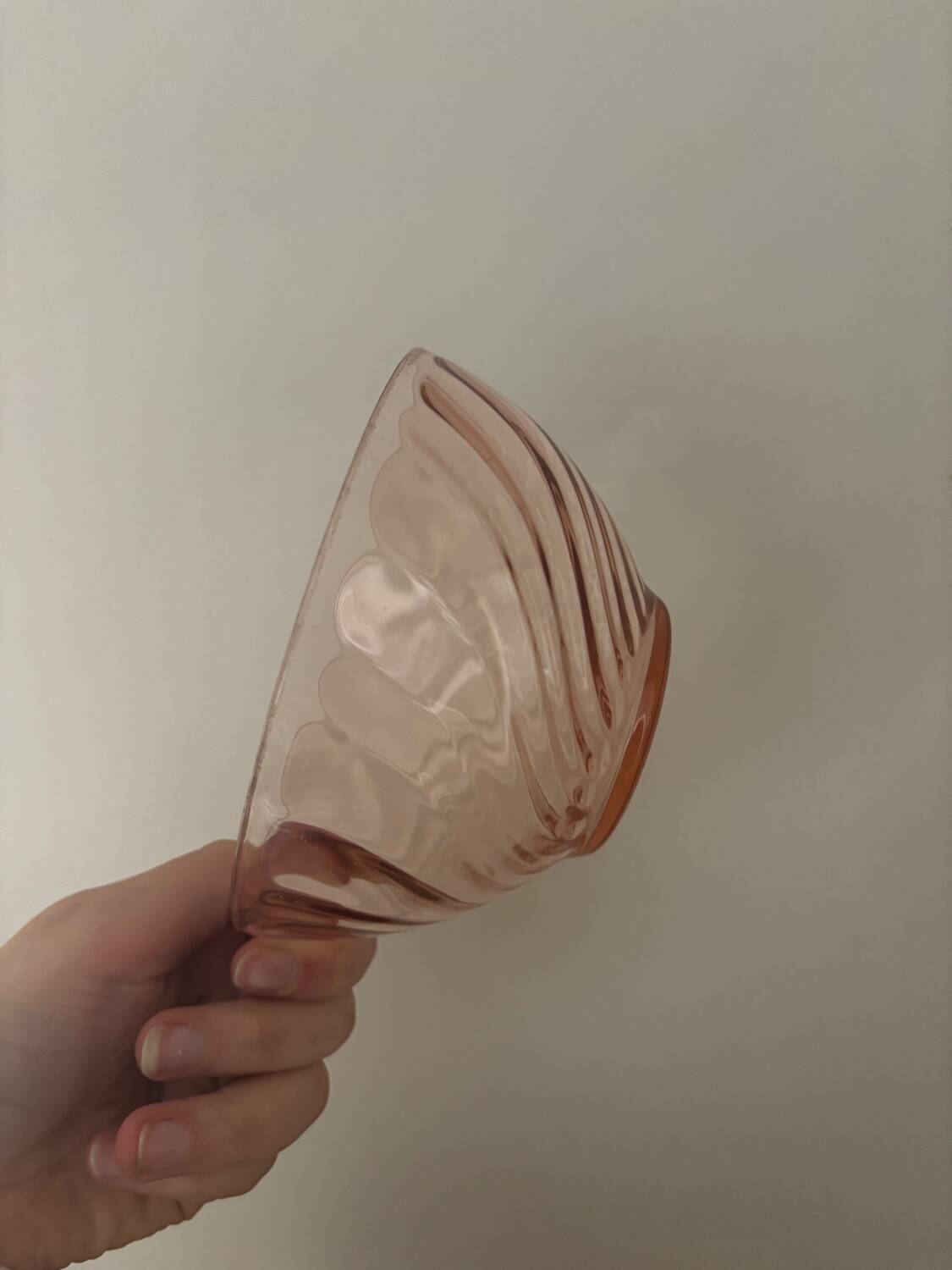 Vintage set of two Arcoroc Rosaline bowls