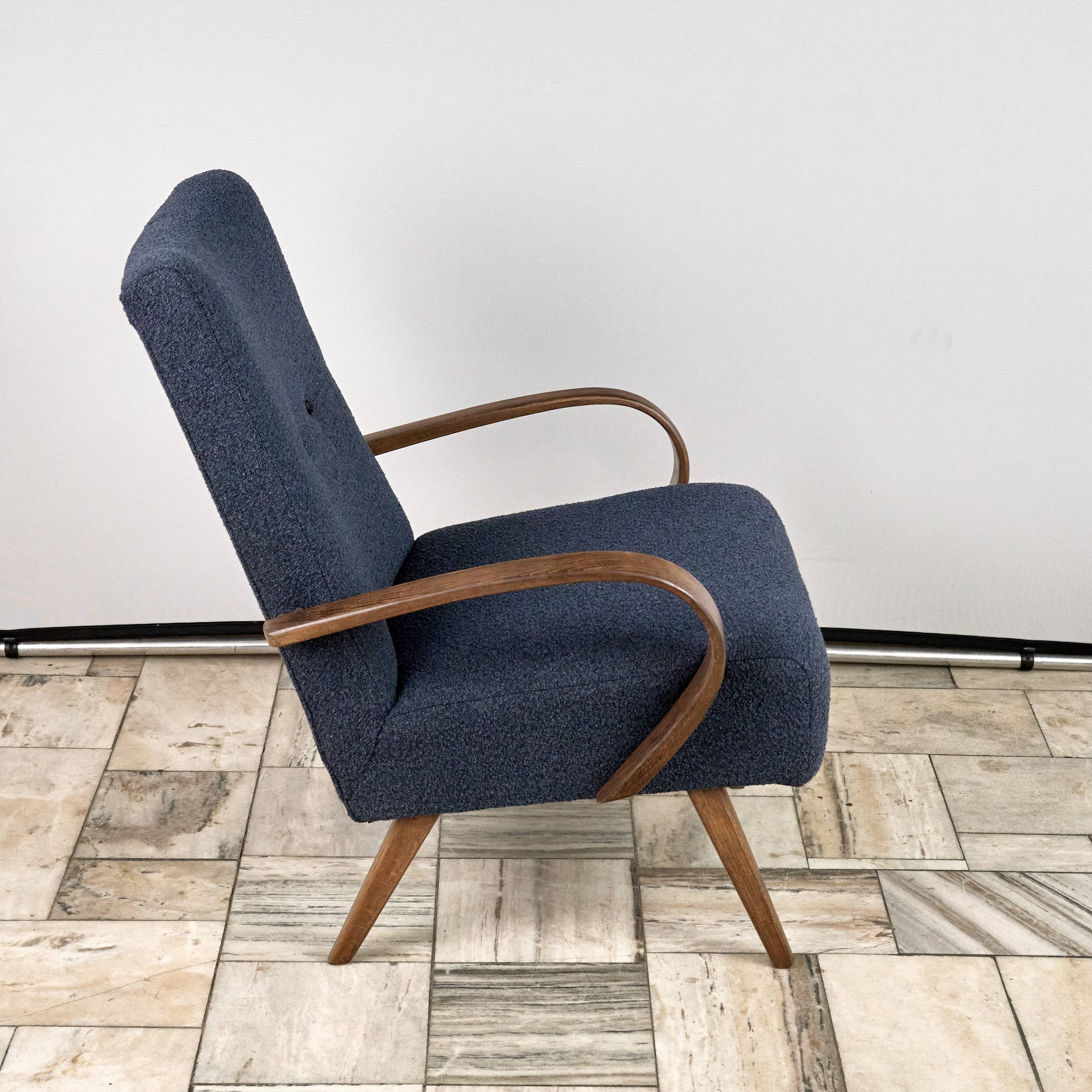 Fauteuil vintage conçu par Jindrich Halabala, années 1950, Tchécoslovaquie