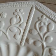 Grand plat ancien en céramique