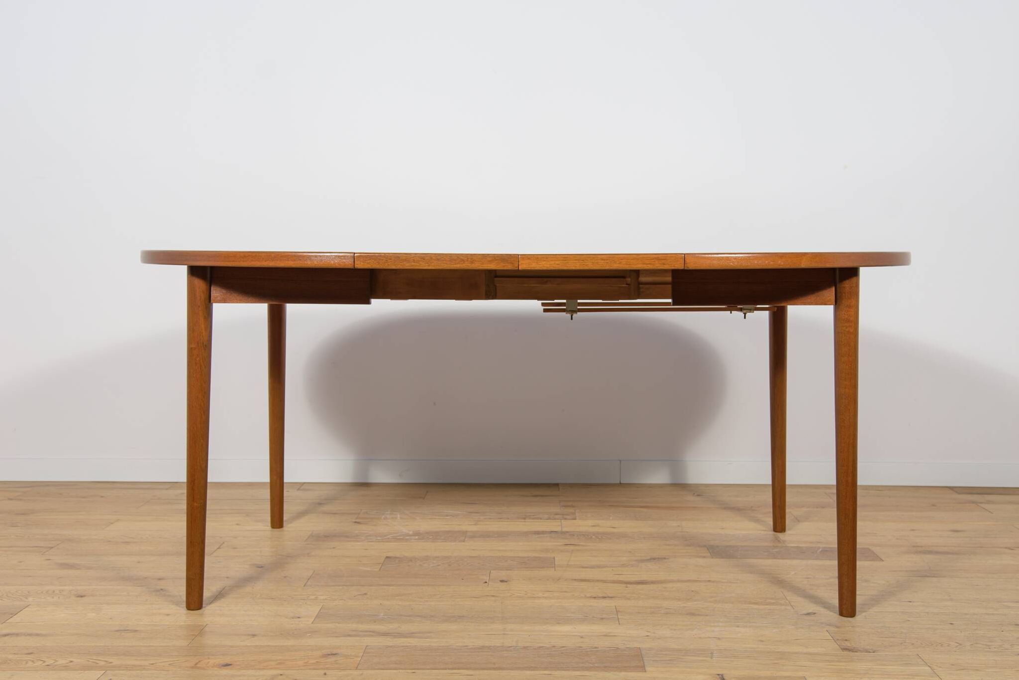 Mid-Century Round Teak Dining Table by Nils Jonsson for Hugo Troeds, Sweden