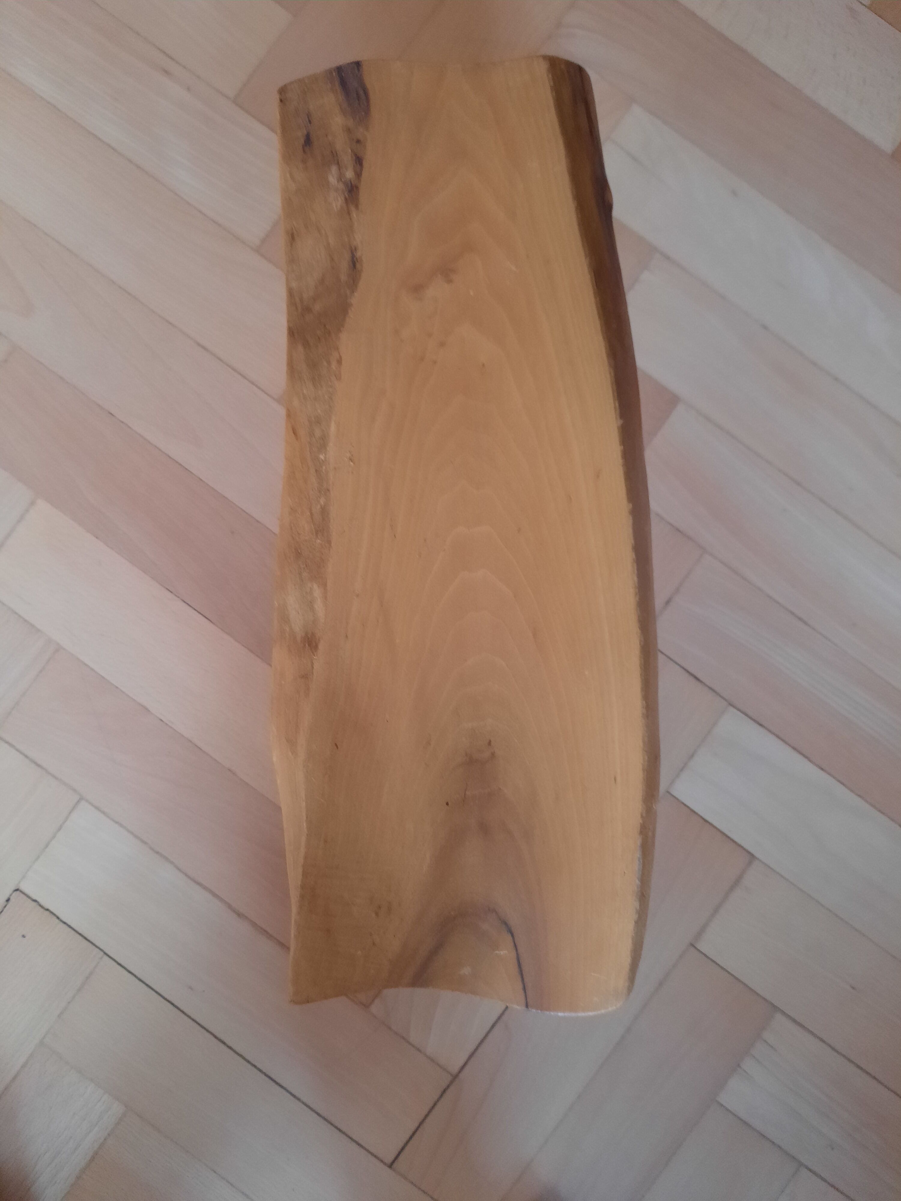 Raw wood stool