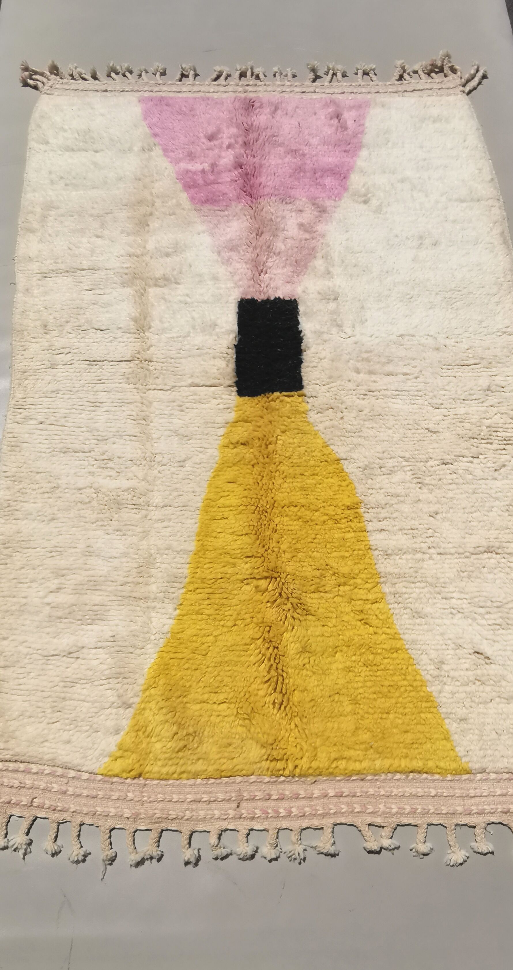 Berber carpet beni ouarain