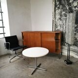 Enfilade sliding doors