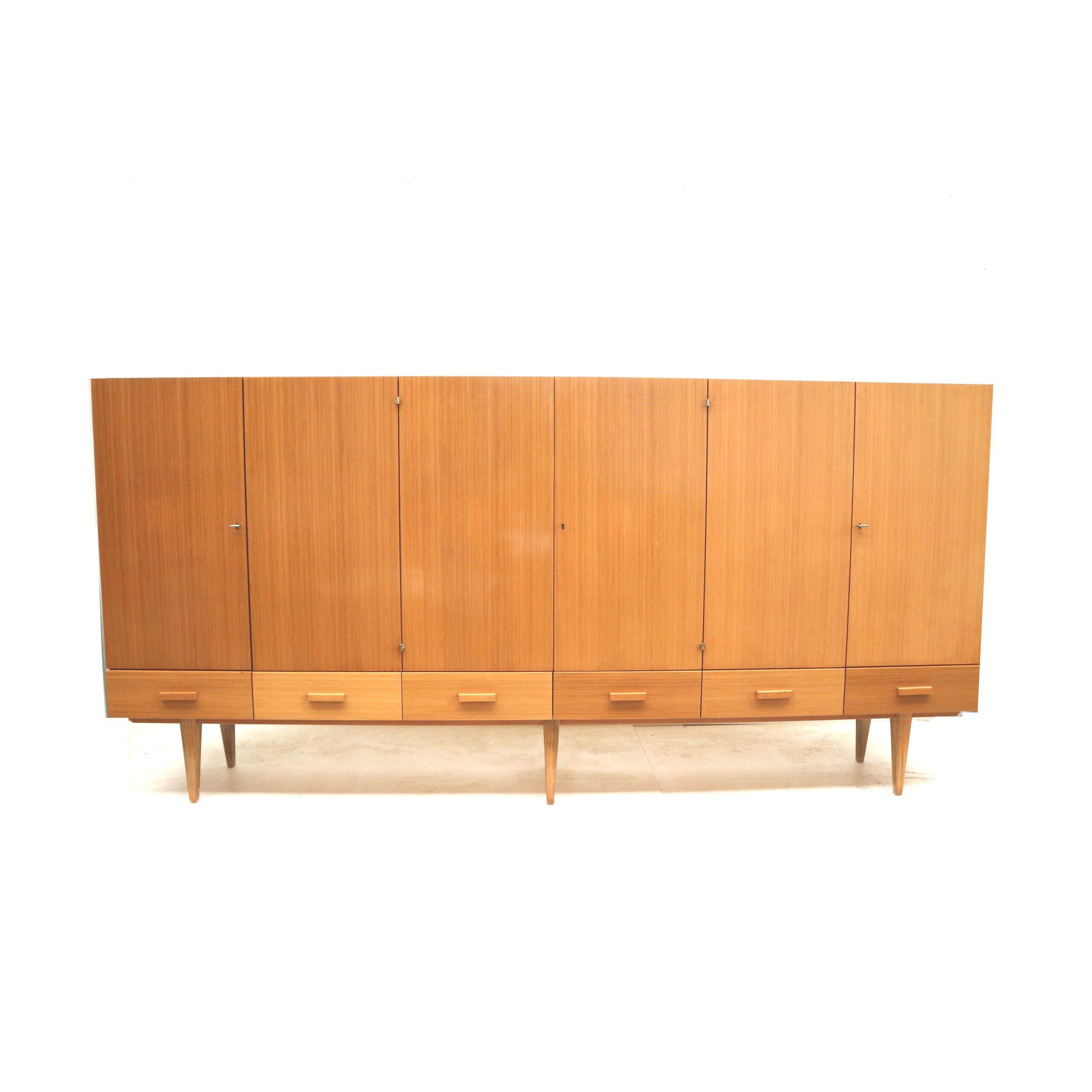 Enfilade des années 1970