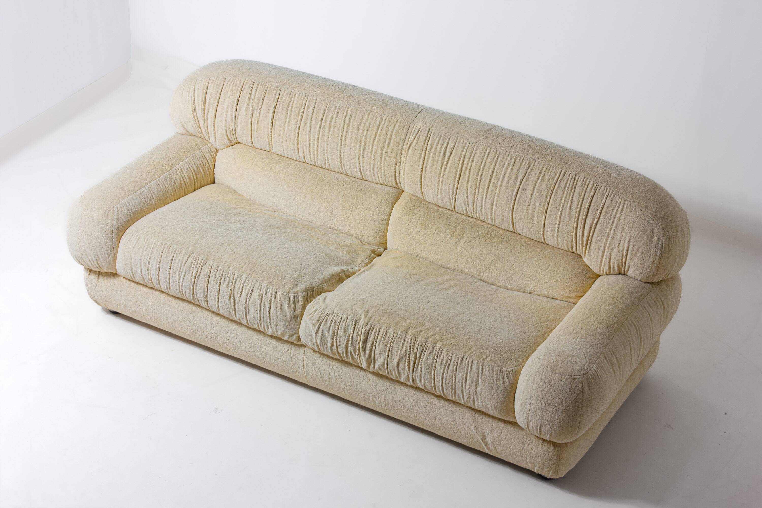 Luxurious plush 3-seater sofa in vanilla fabric, Italy 1970s