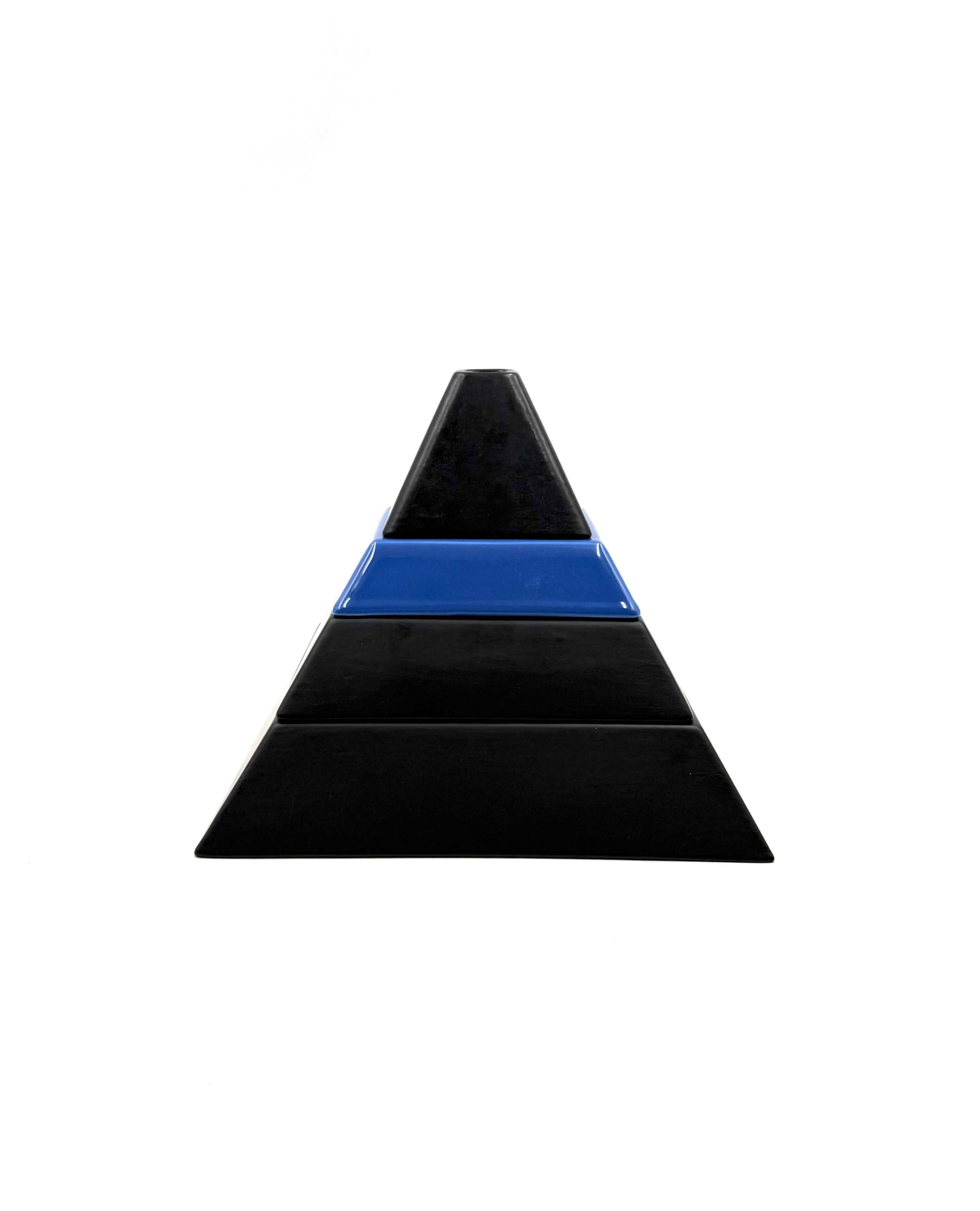 Pyramid shaped stacked ceramic ashtrays / centerpiece Amalgames France 1980