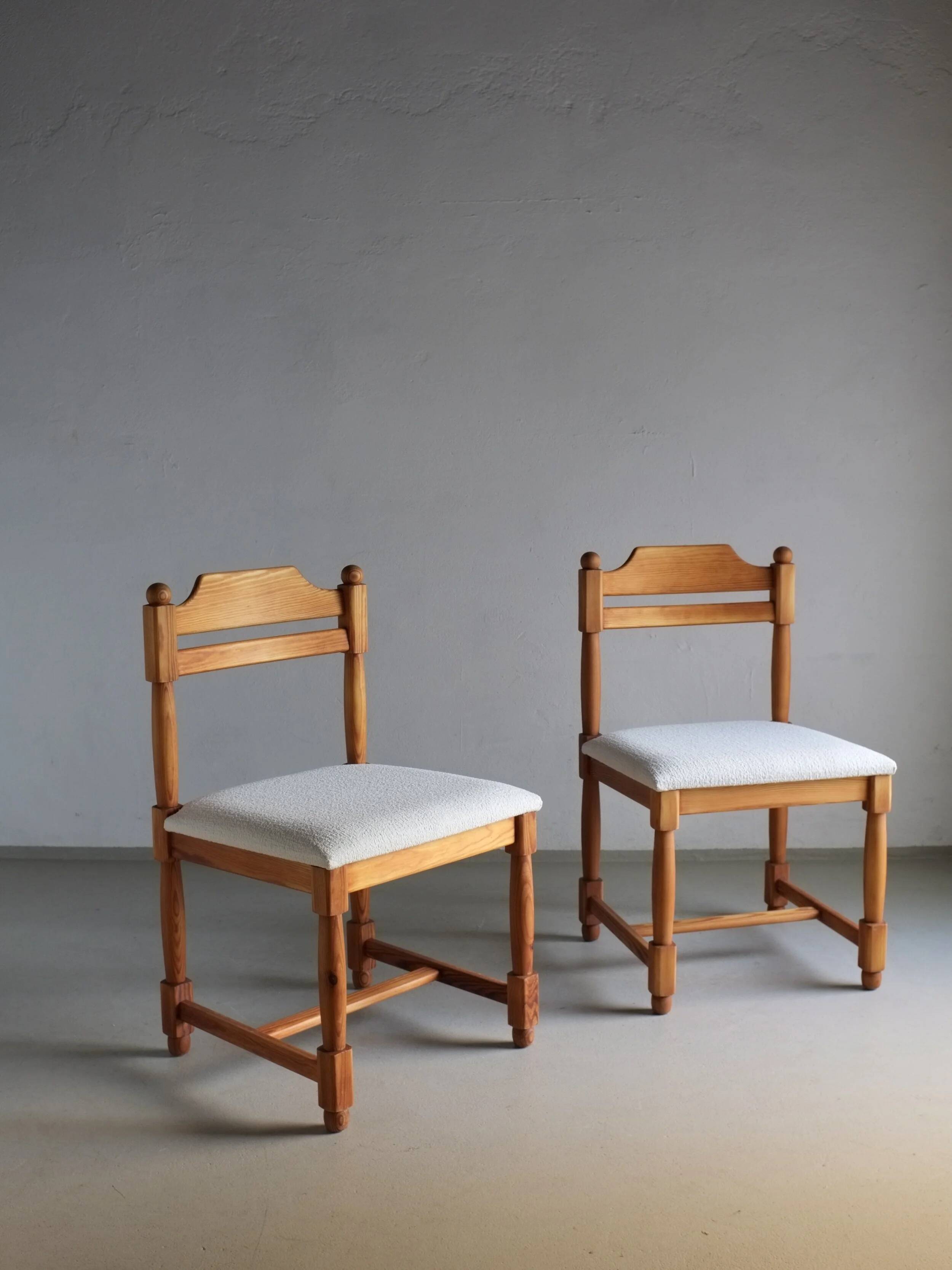 2 Carved solid pine chairs | Denmark | 1970s
