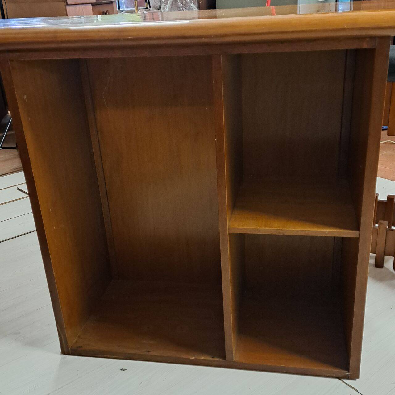Vintage 70s/80s bar cabinet with stools