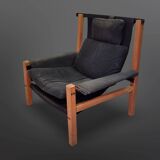 Constructivist design lounge chair wood, metal and canvas, Netherlands 1960