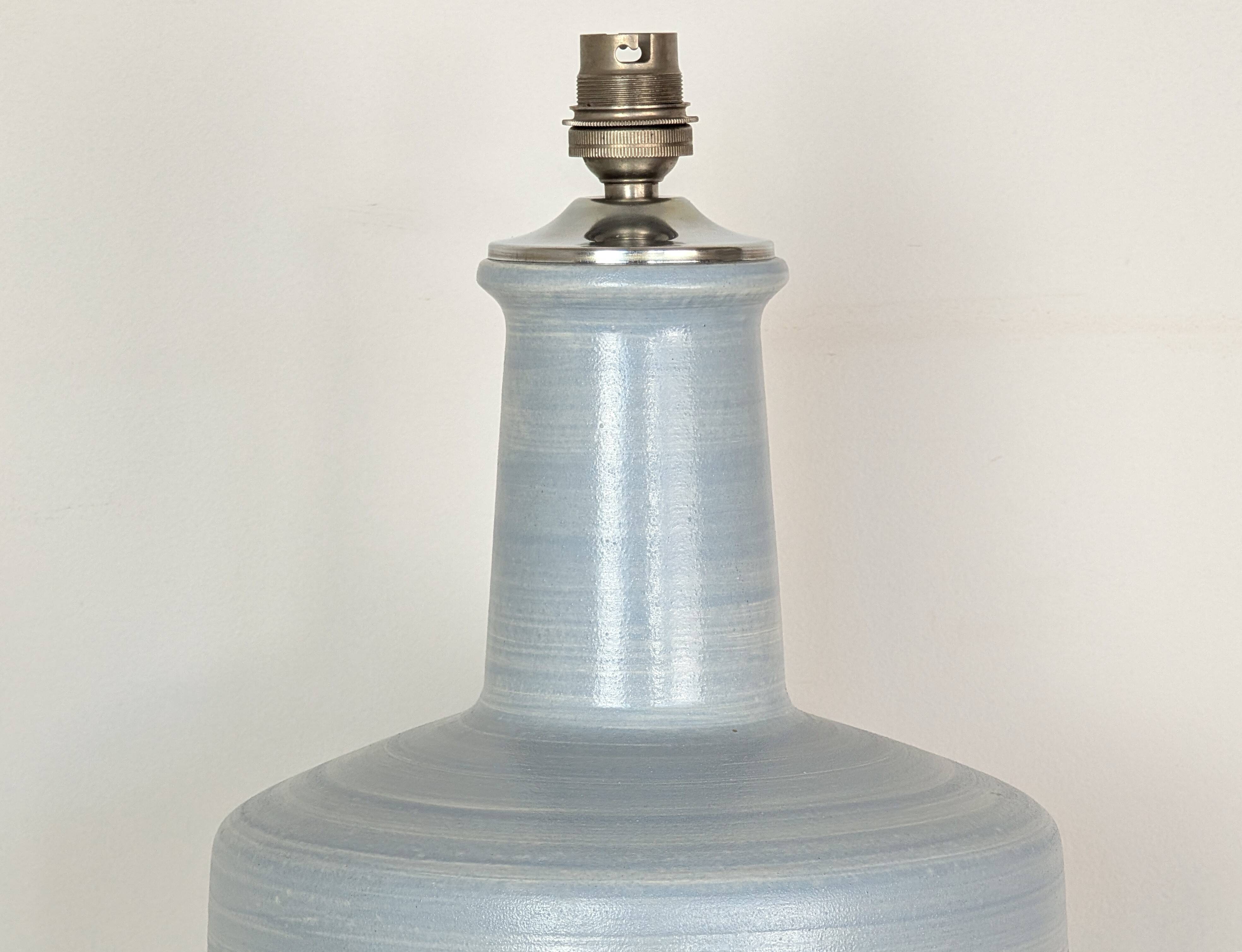 Pied de lampe en céramique