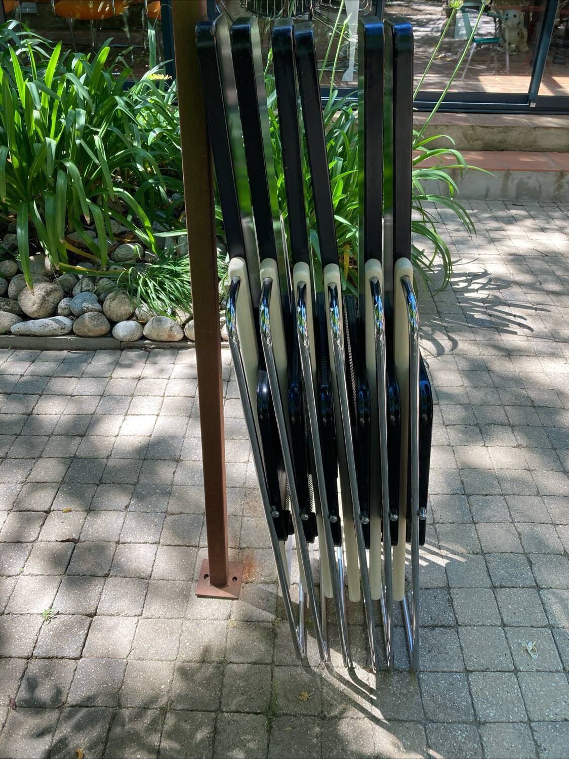 Suite of 6 designer chairs Bik Bok Casa and Ekornes