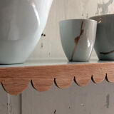 Popular art scalloped shelf