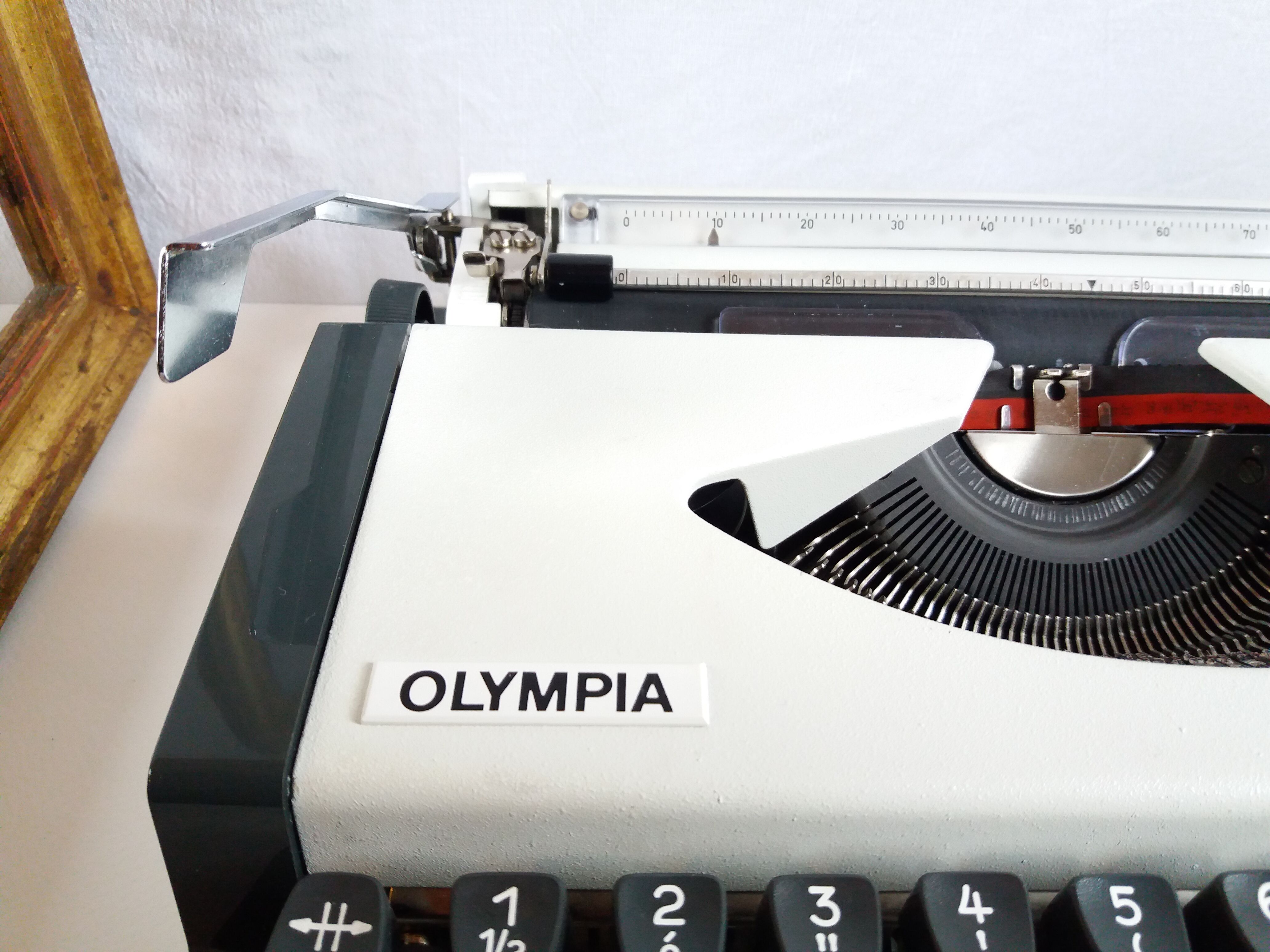 Luxury Olympia Traveller Typewriter
