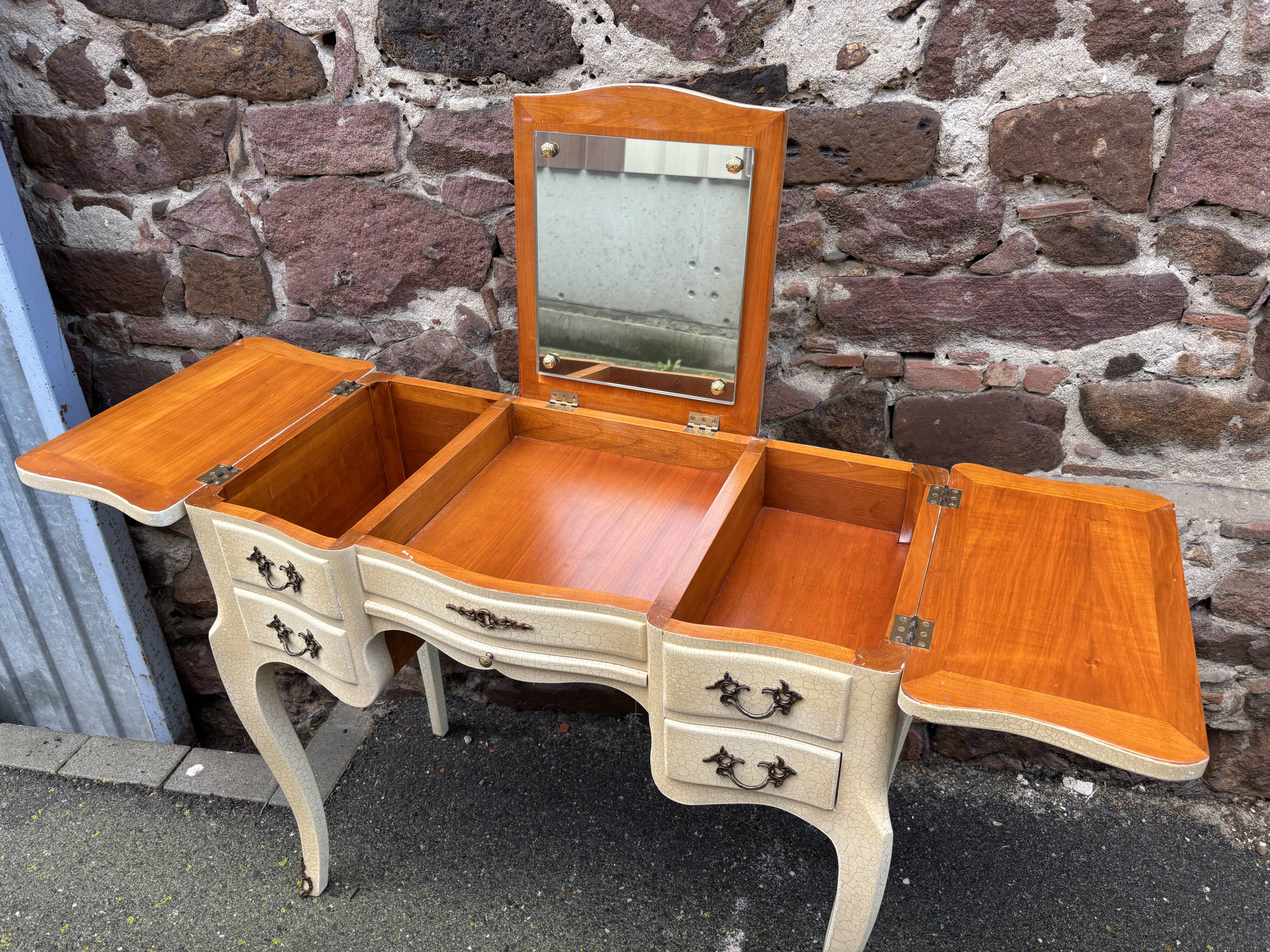 Vintage 1980s dressing table with Venetian mirror. Elegant makeup table.