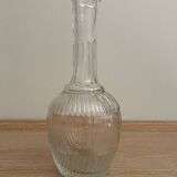 Petit vase en verre transparent