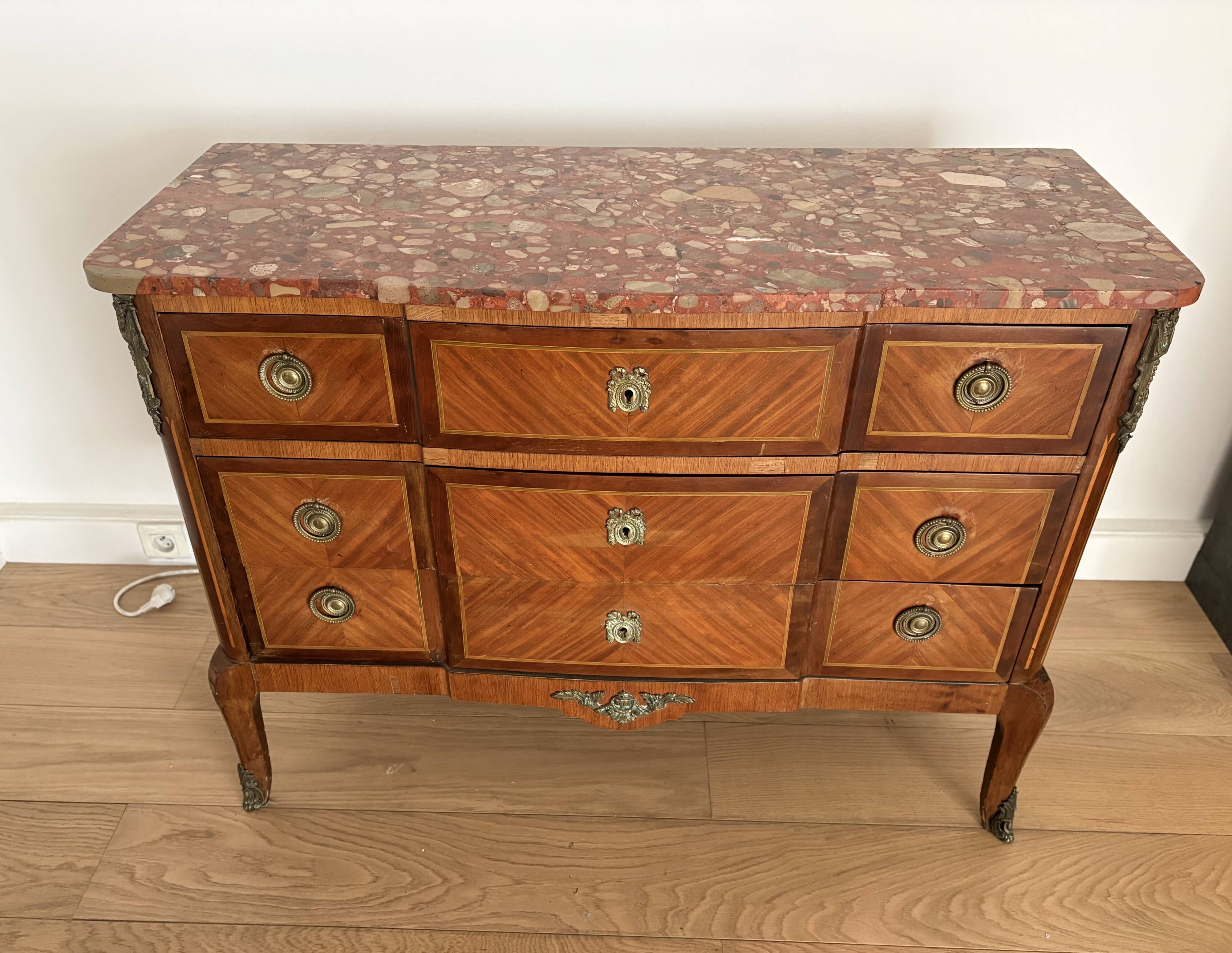 Commode Louis XV (19e)